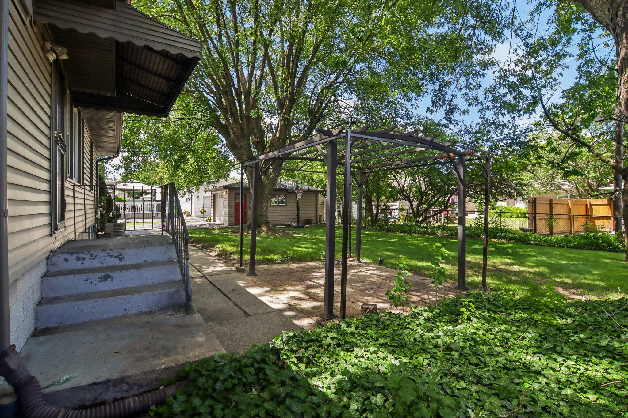 8316 Columbia Avenue, Munster, IN 46321; Image #28