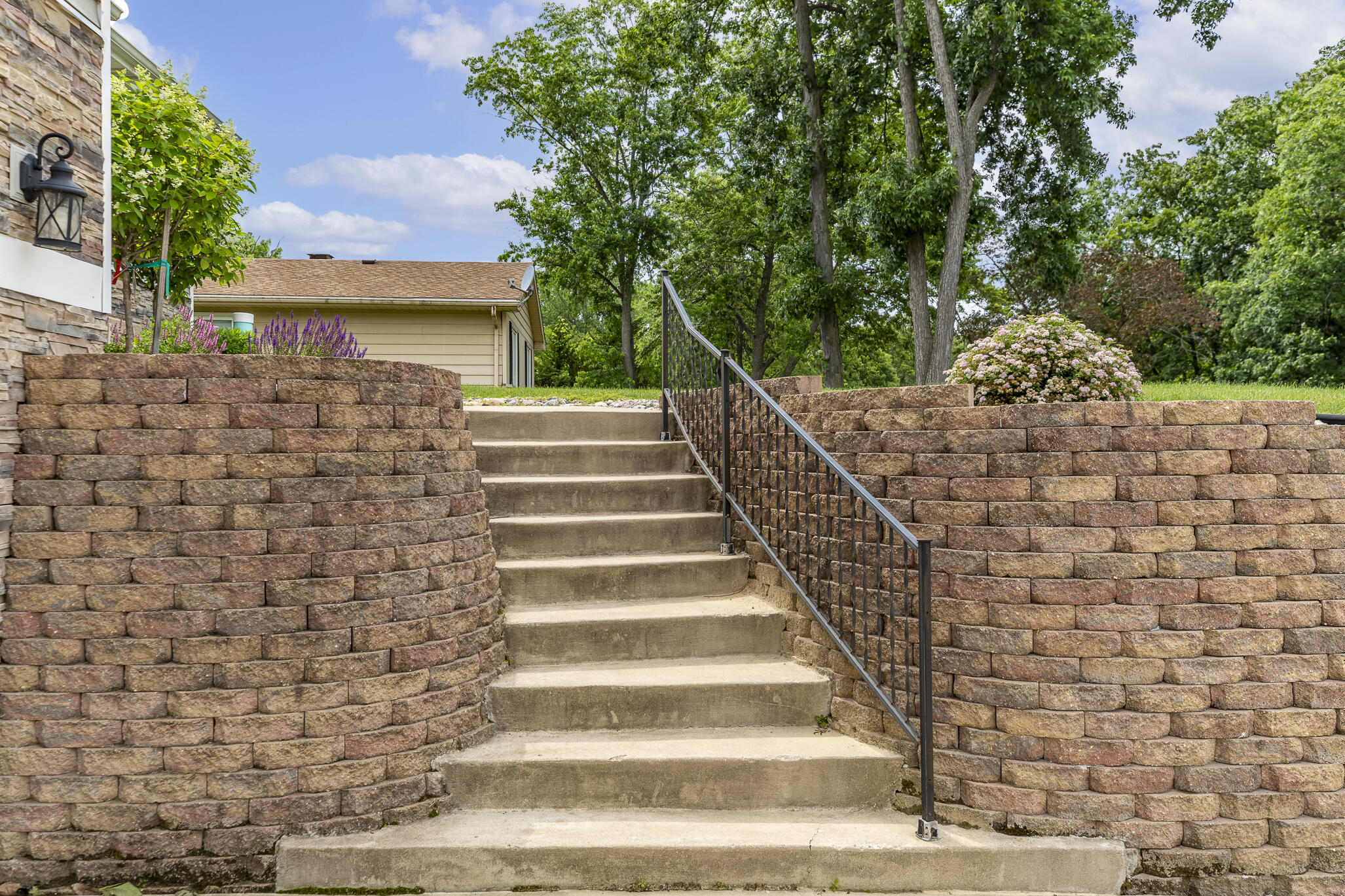 2352 Four Seasons Parkway, Crown Point, IN 46307; Image #4
