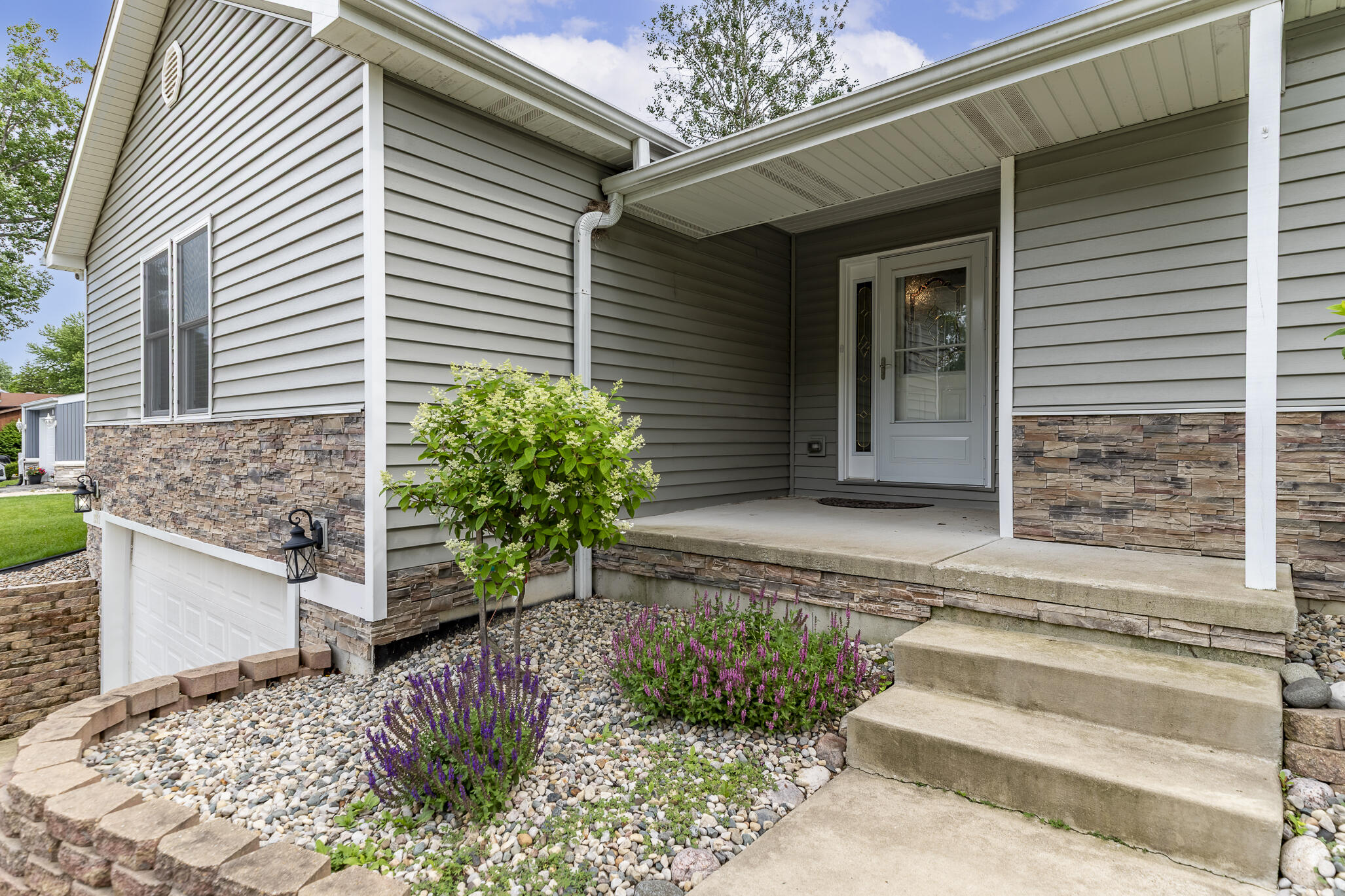 2352 Four Seasons Parkway, Crown Point, IN 46307; Image #6