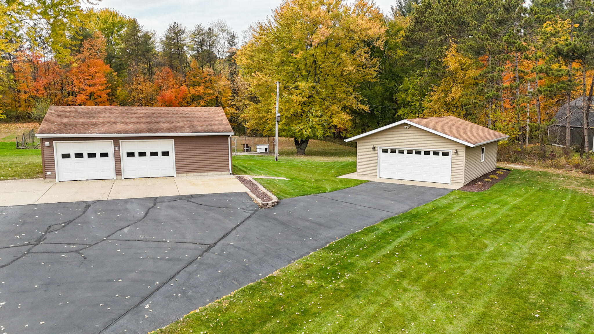6566 N 200 E, La Porte, IN 46350; Image #105