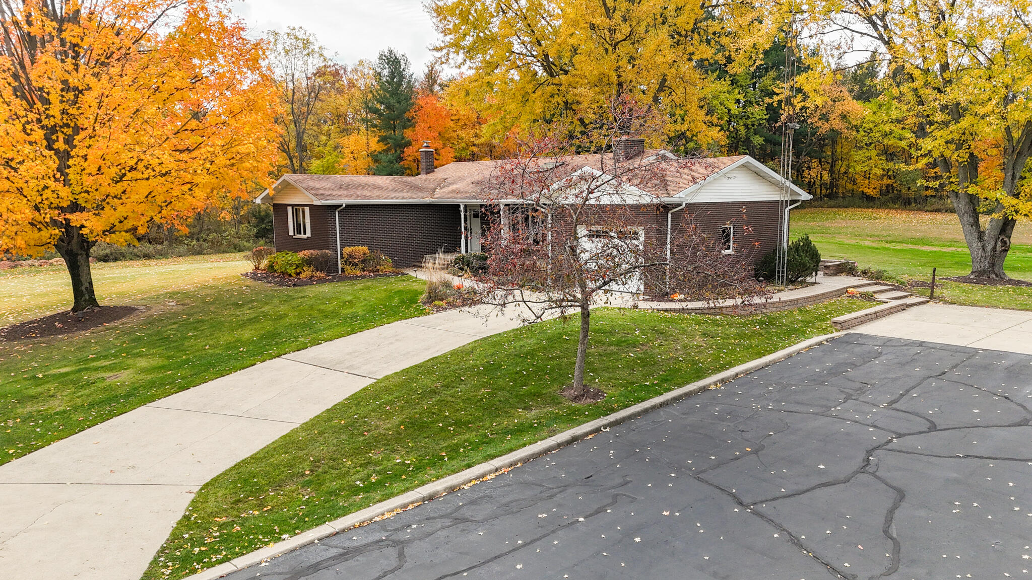 6566 N 200 E, La Porte, IN 46350; Image #3