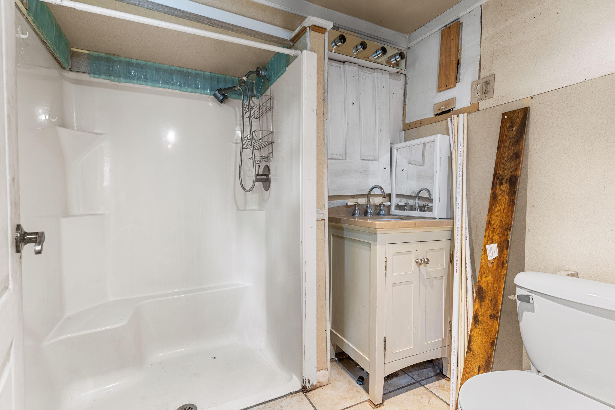105 E Arlington Avenue, North Judson, IN 46366; Image #11