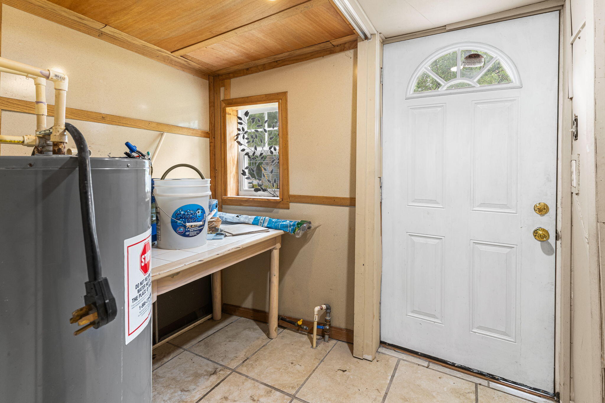 105 E Arlington Avenue, North Judson, IN 46366; Image #12