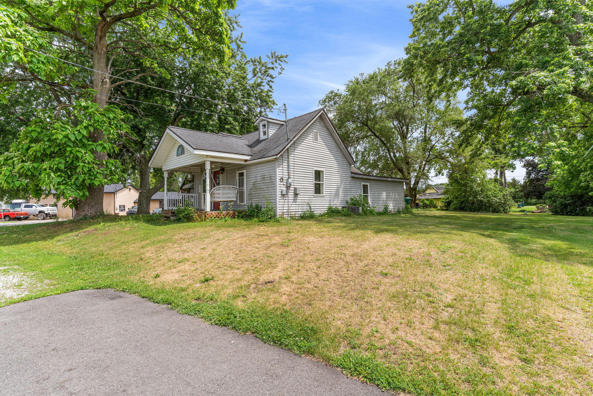 105 E Arlington Avenue, North Judson, IN 46366; Image #13