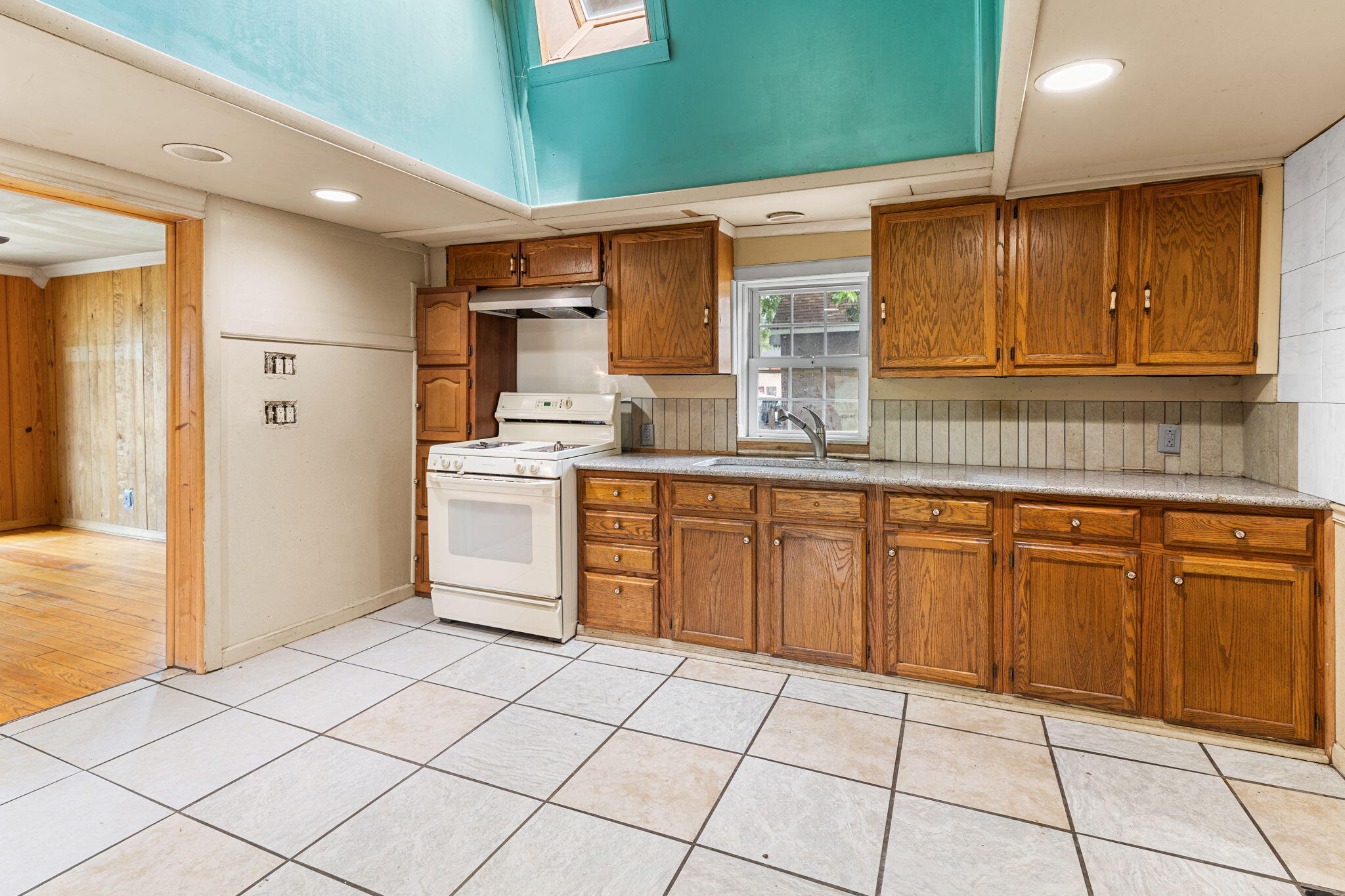 105 E Arlington Avenue, North Judson, IN 46366; Image #6