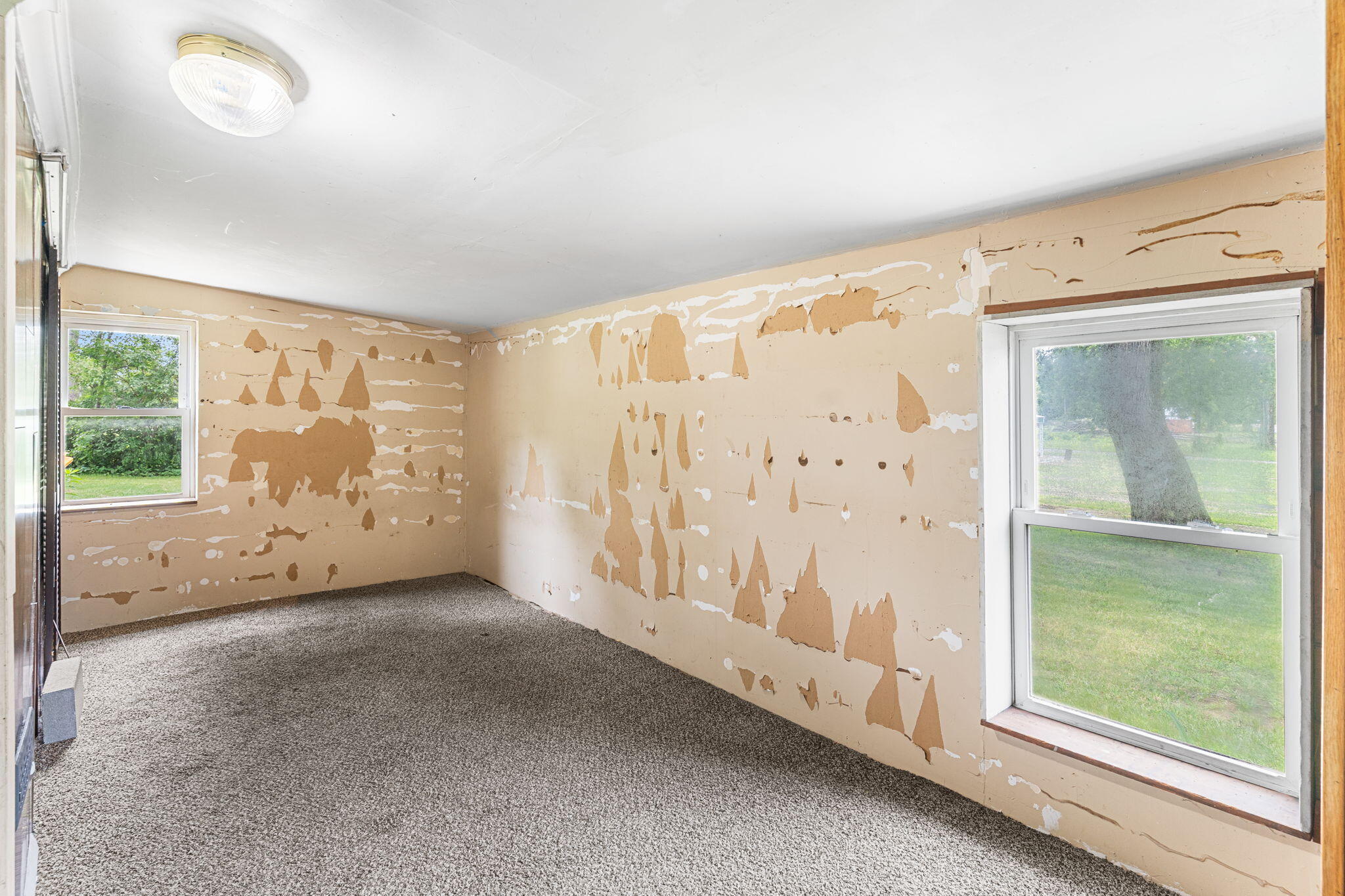 105 E Arlington Avenue, North Judson, IN 46366; Image #9