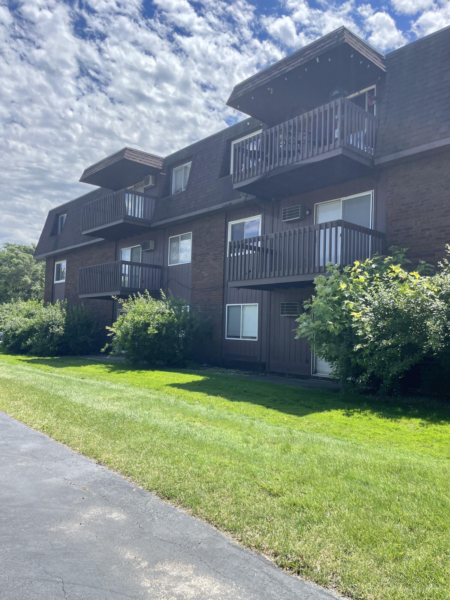 10047 Kennedy Avenue, Highland, IN #2b, 46322; Image #10
