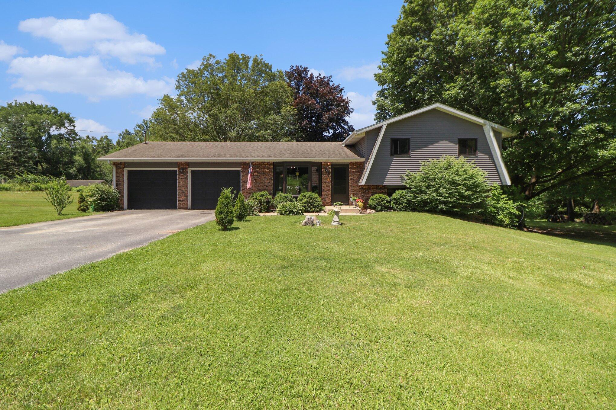 3276 N 525 W, La Porte, IN 46350; Image #2
