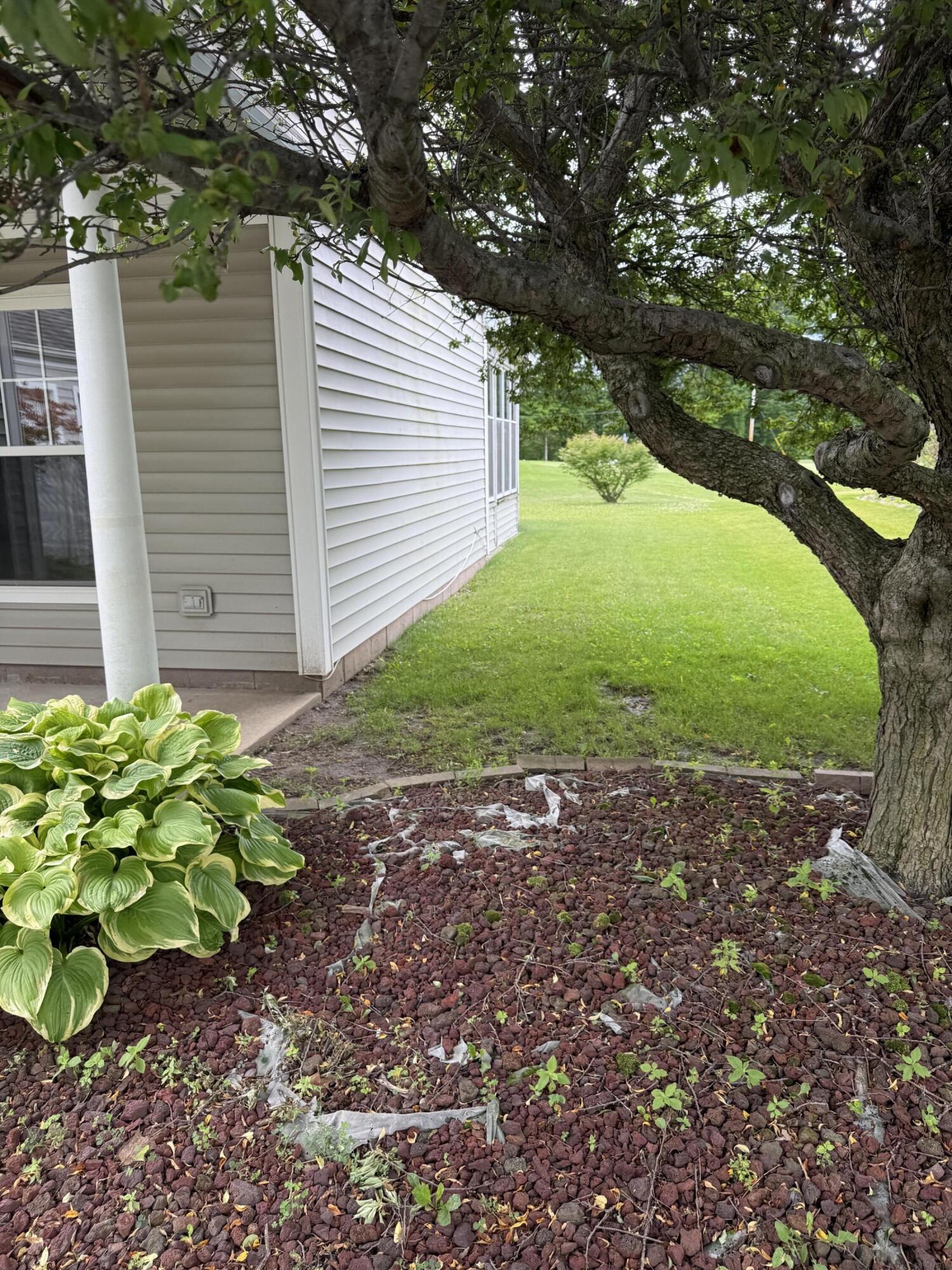 9247 Norris Drive, Hobart, IN 46342; Image #2