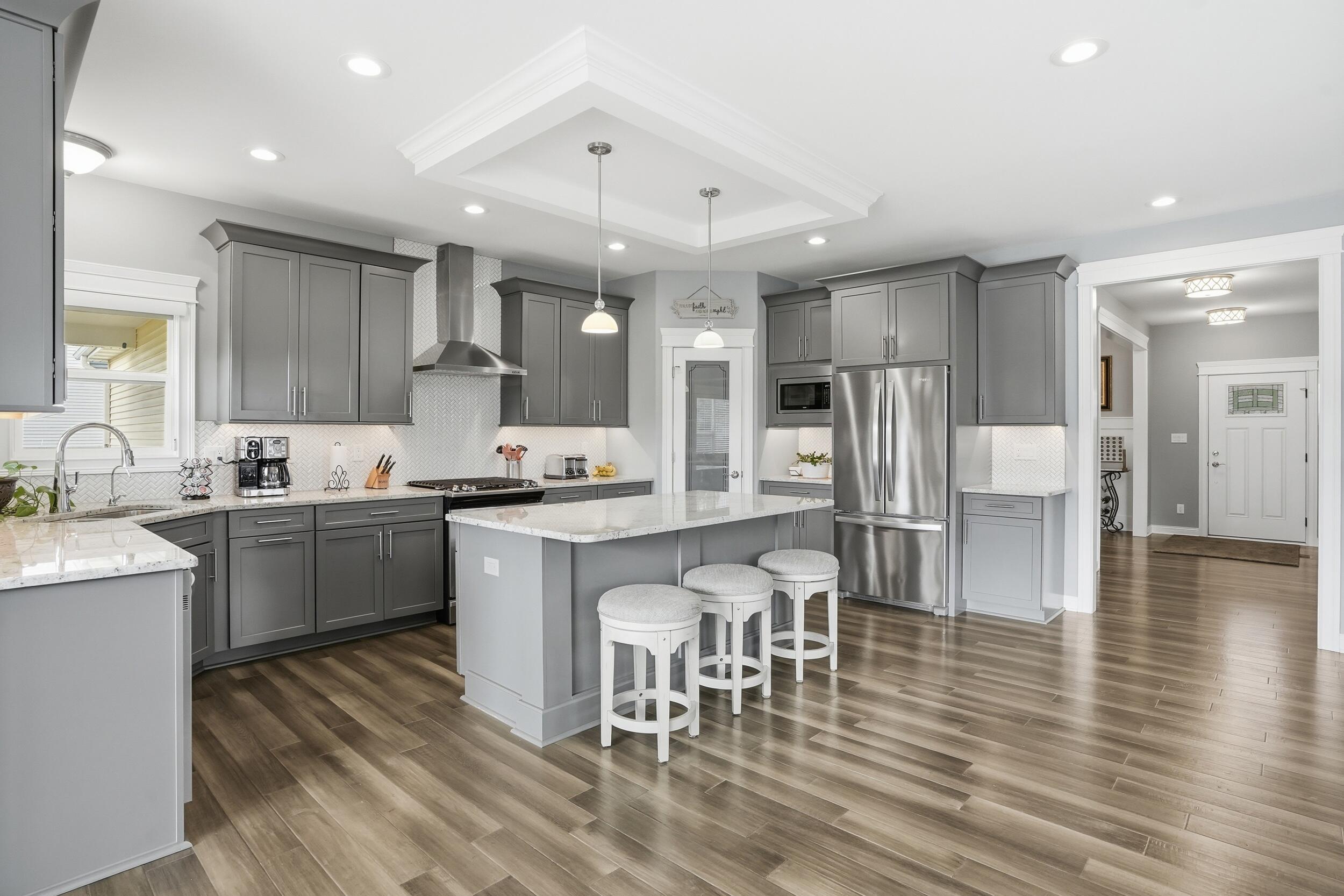 8605 Manor House Drive, St. John, IN 46373; Image #3