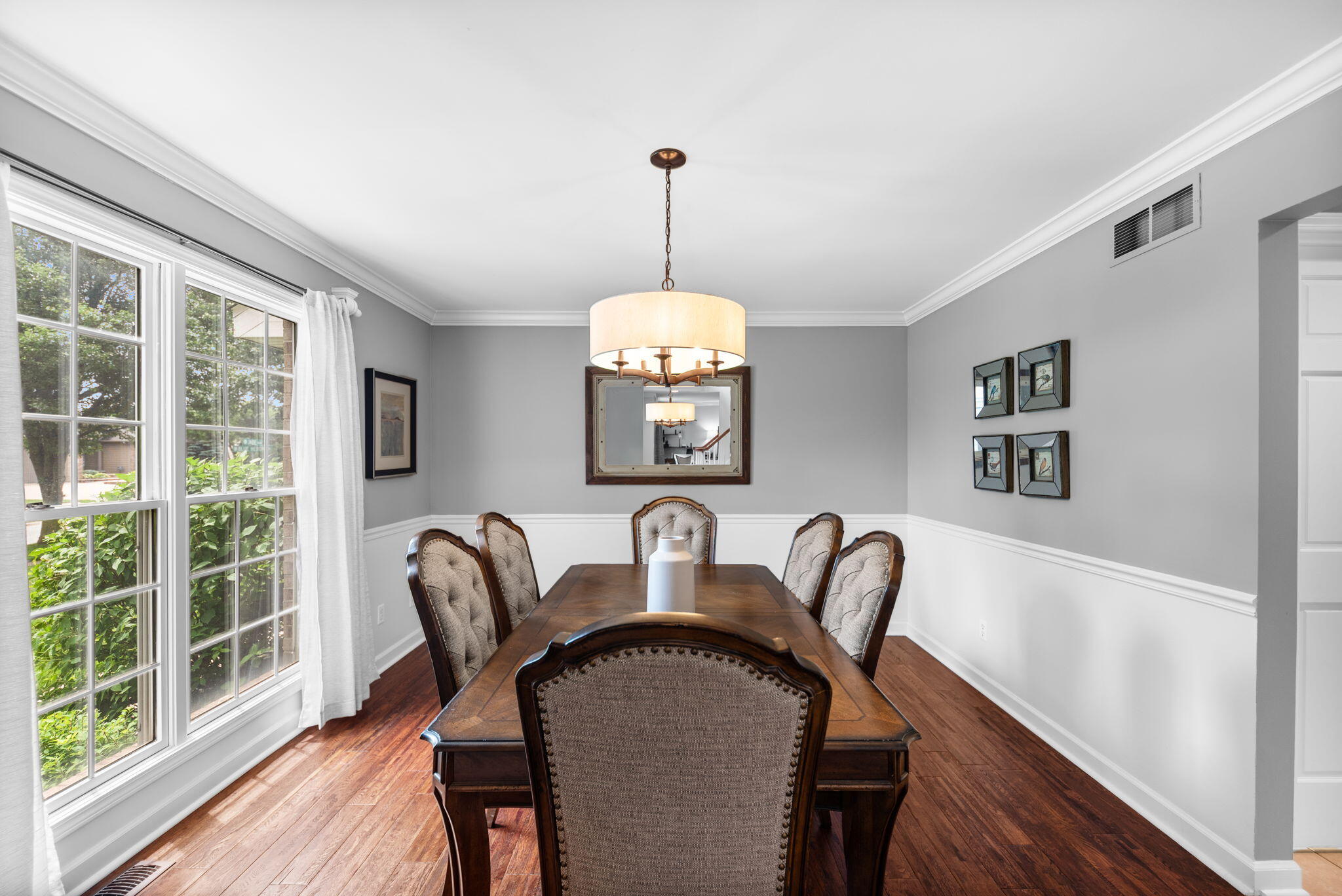 1550 Blue Heron Drive, Valparaiso, IN 46385; Image #2