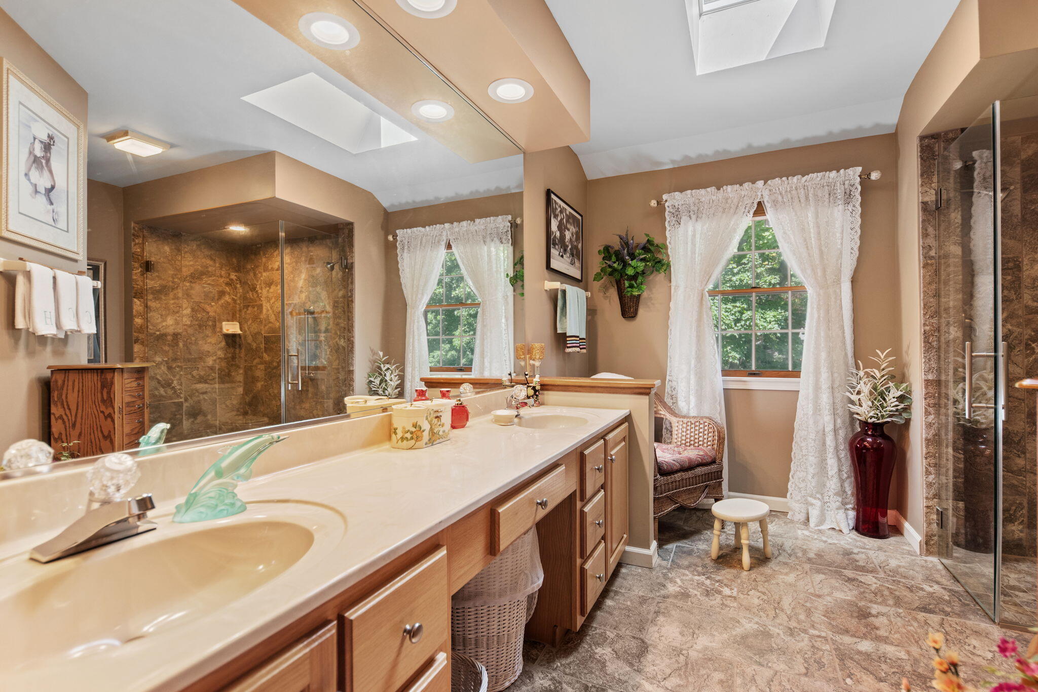 2606 Club Court, Valparaiso, IN 46383; Image #17