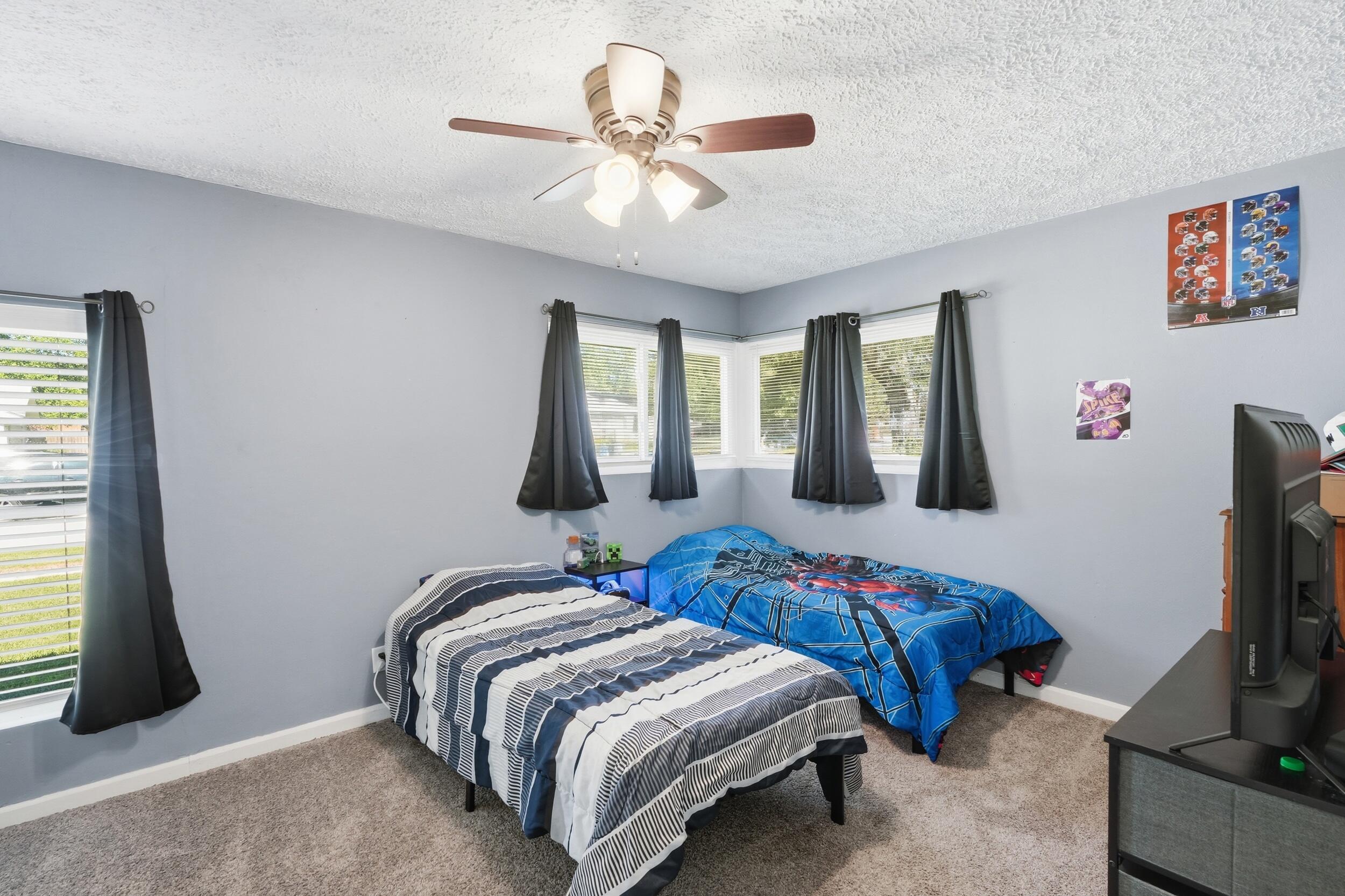2325 Vigo Street, Lake Station, IN 46405; Image #10