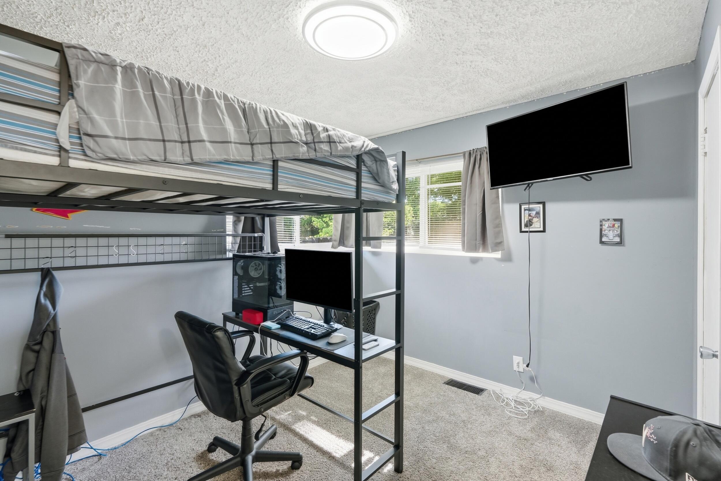 2325 Vigo Street, Lake Station, IN 46405; Image #11