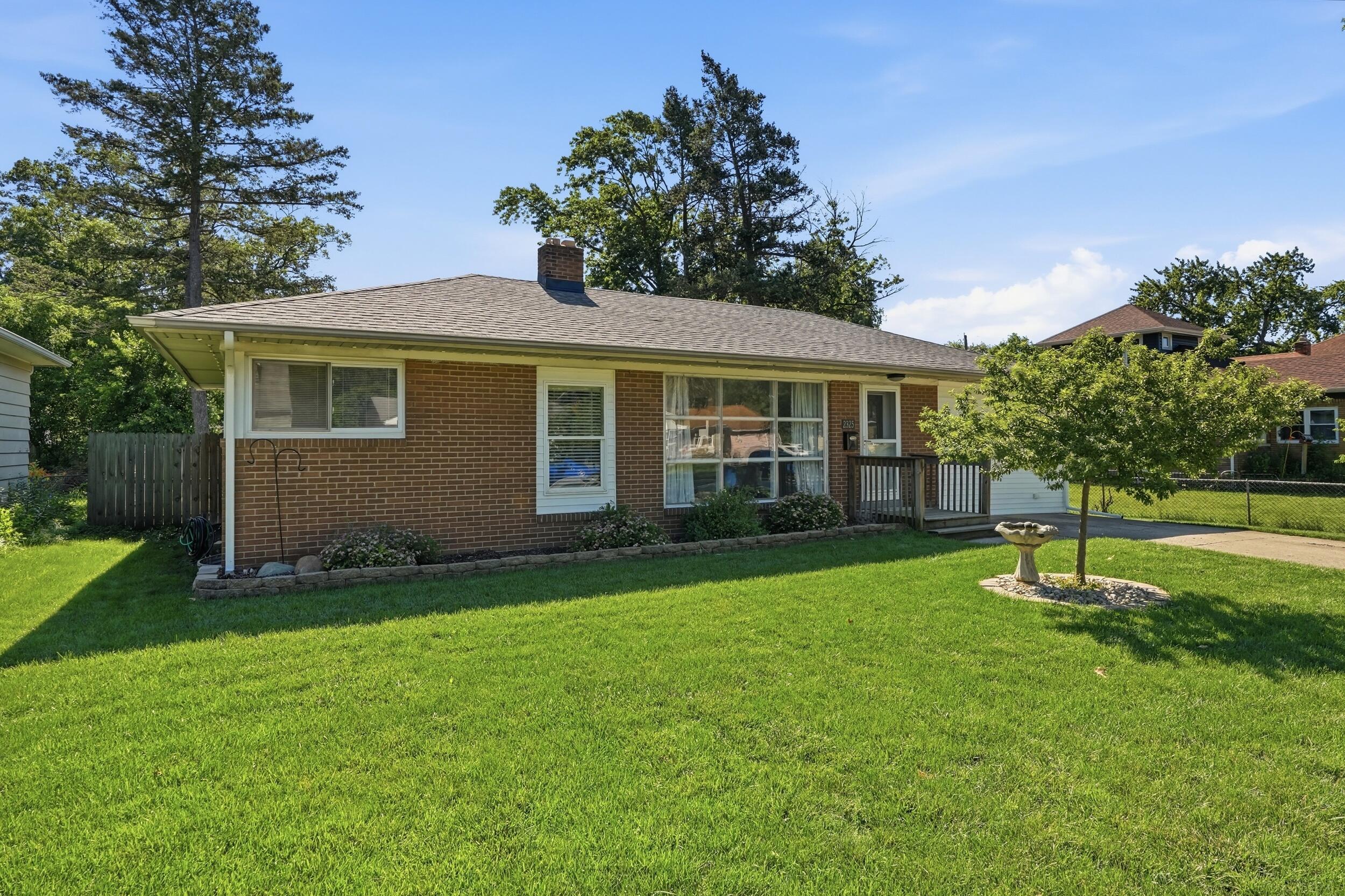 2325 Vigo Street, Lake Station, IN 46405; Image #2