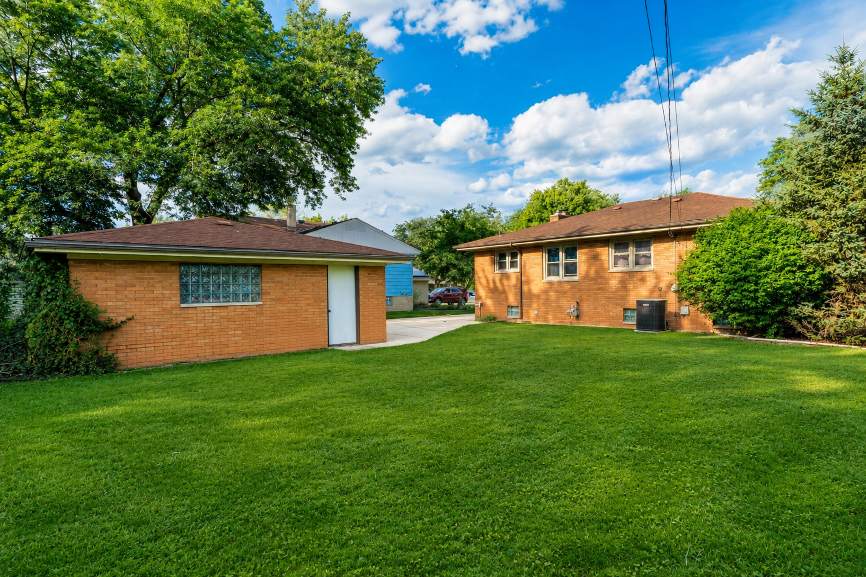 8040 Jefferson Avenue, Munster, IN 46321; Image #45