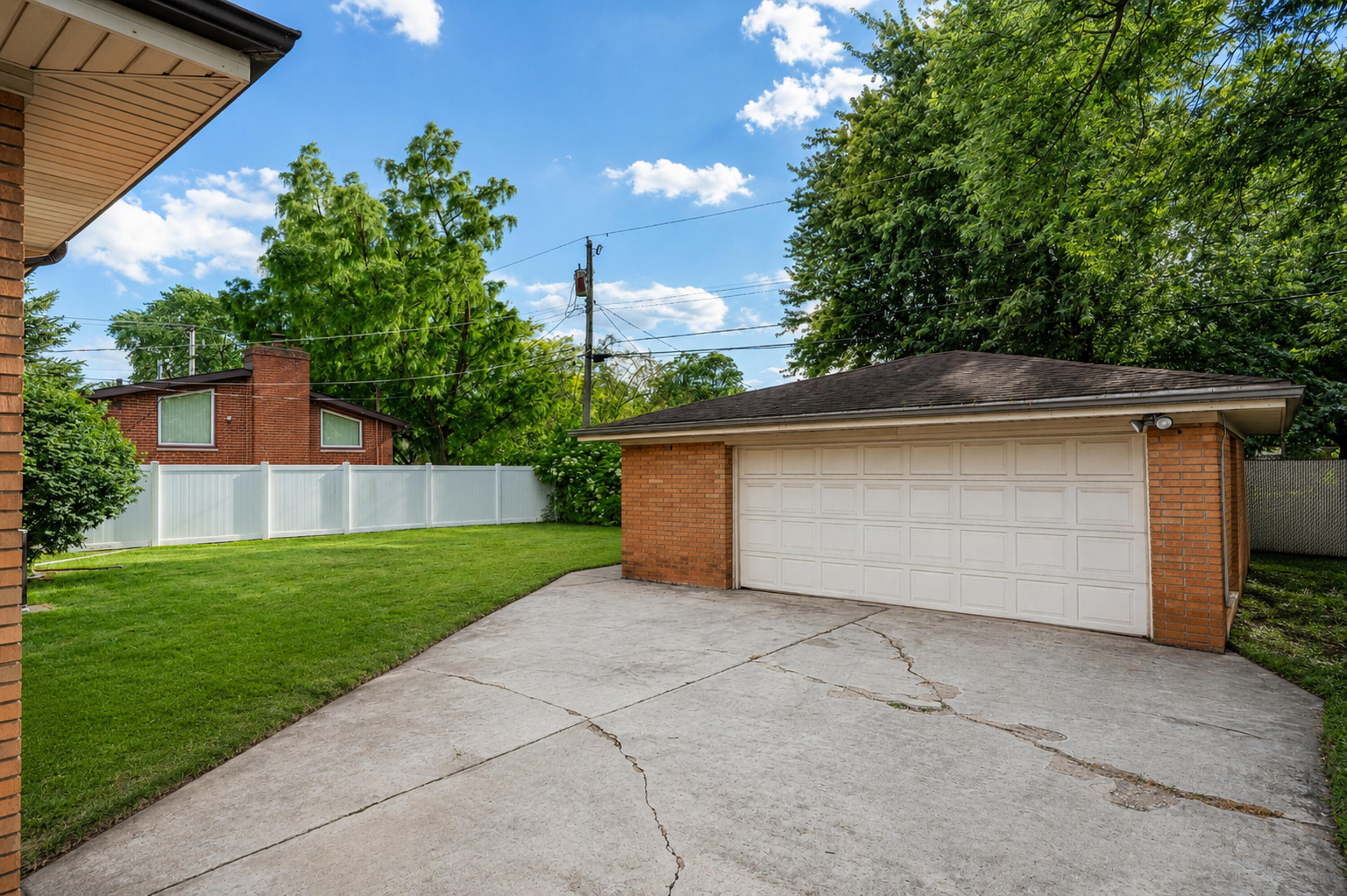 8040 Jefferson Avenue, Munster, IN 46321; Image #47