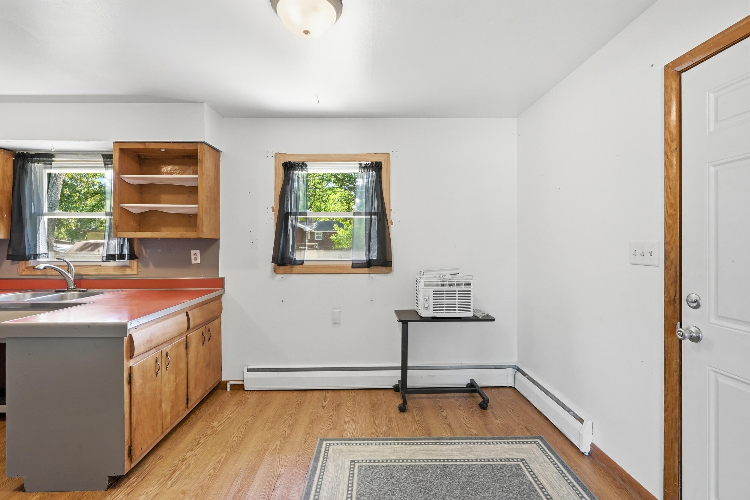2725 Wells Street, Lake Station, IN 46405; Image #13
