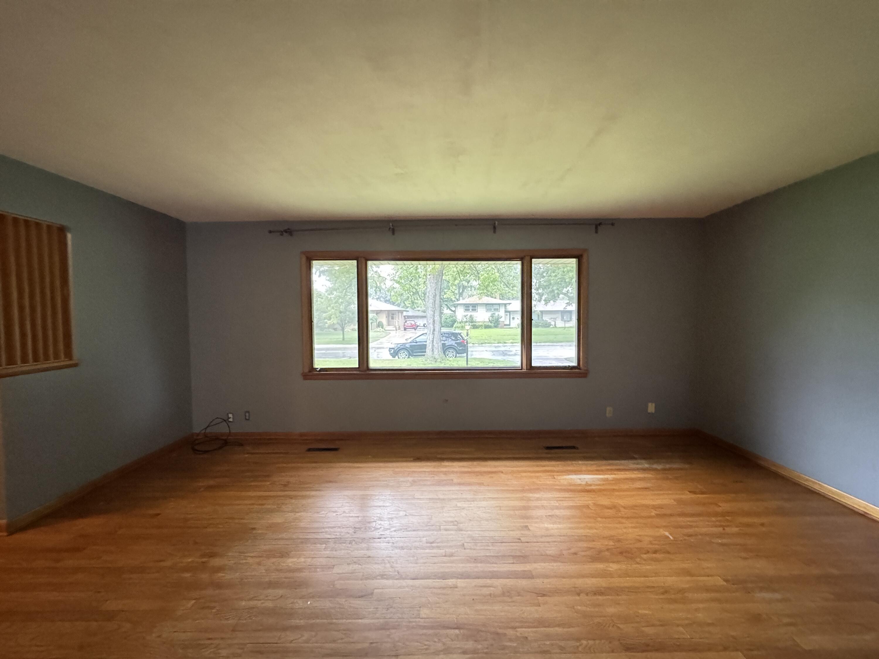 8417 Hohman Avenue, Munster, IN 46321; Image #7