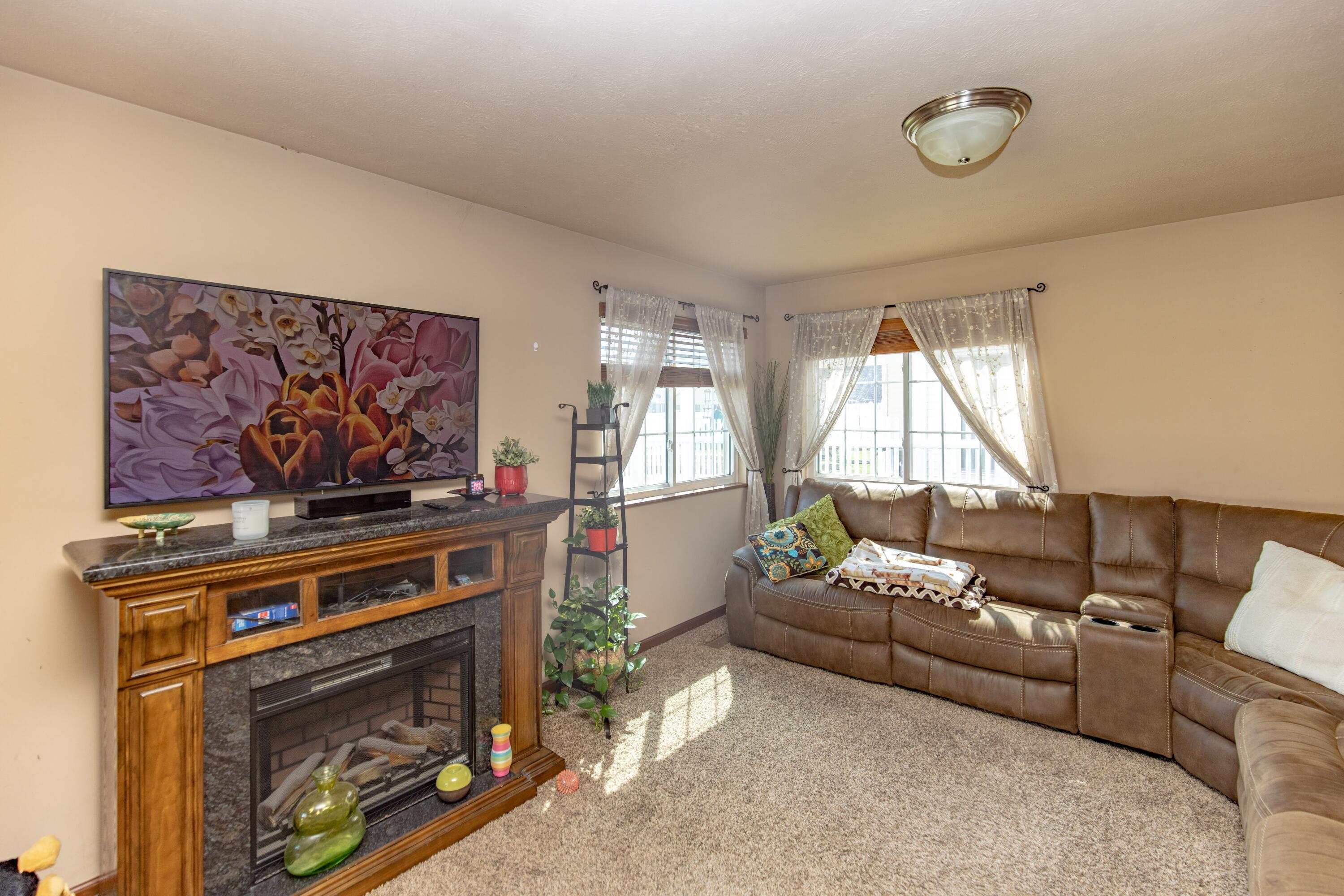 1370 Danvers Parkway, Valparaiso, IN 46385; Image #16