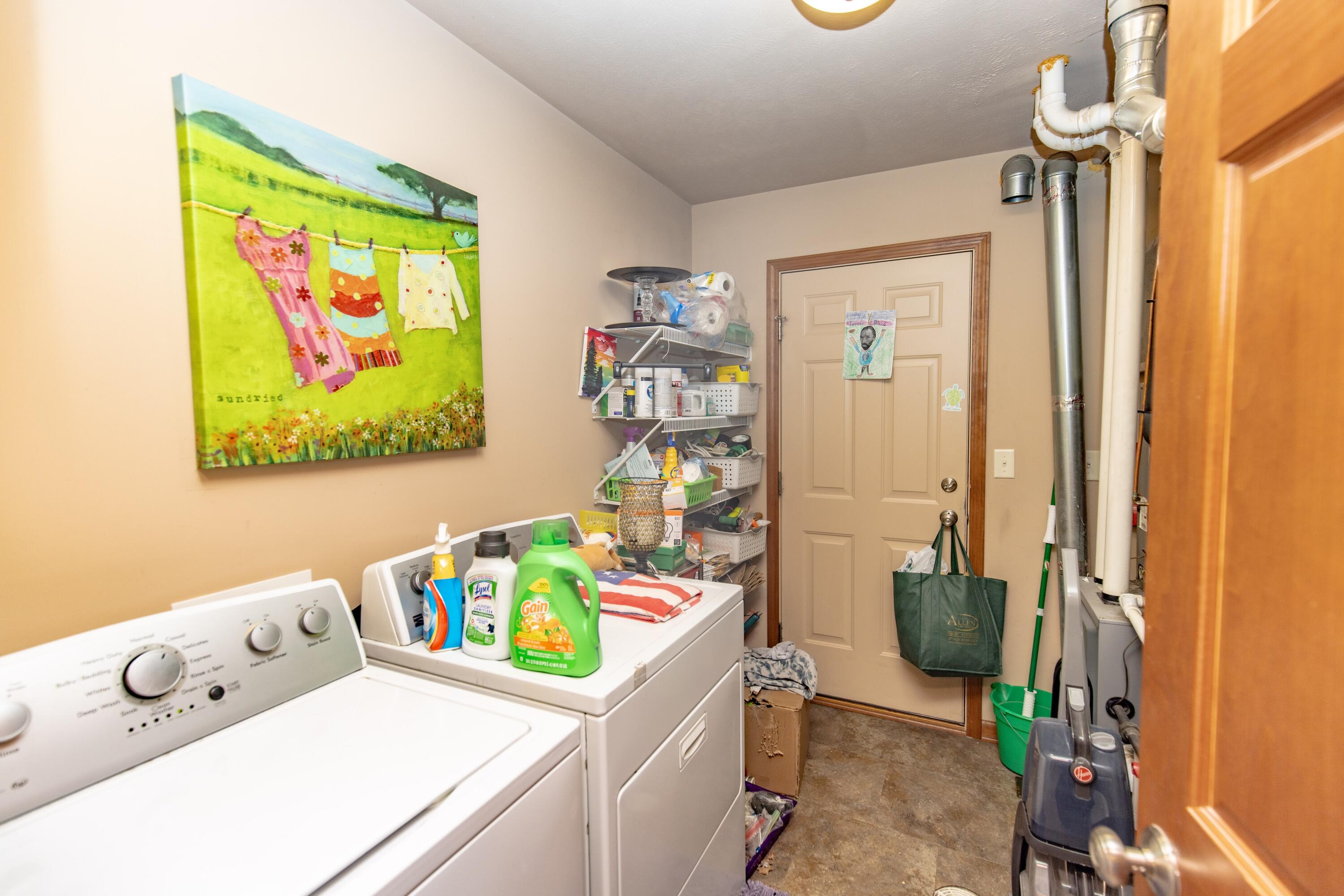 1370 Danvers Parkway, Valparaiso, IN 46385; Image #17