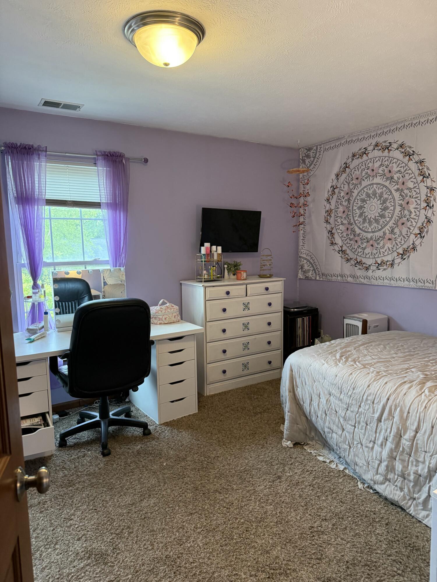 1370 Danvers Parkway, Valparaiso, IN 46385; Image #20