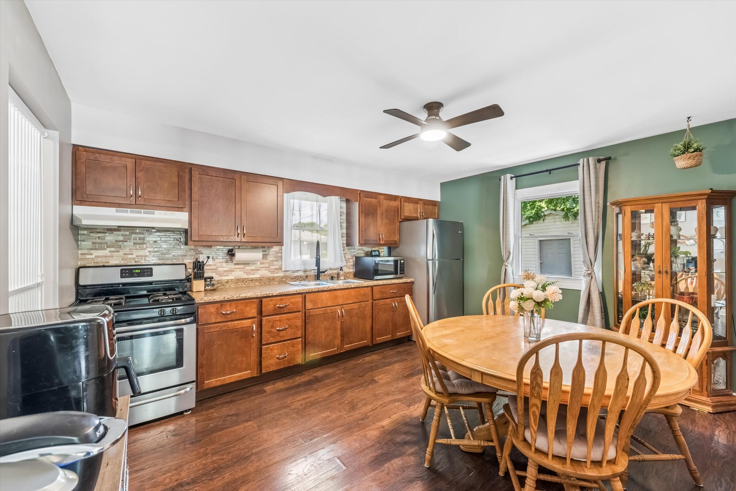 3560 W 78th Avenue, Merrillville, IN 46410; Image #4