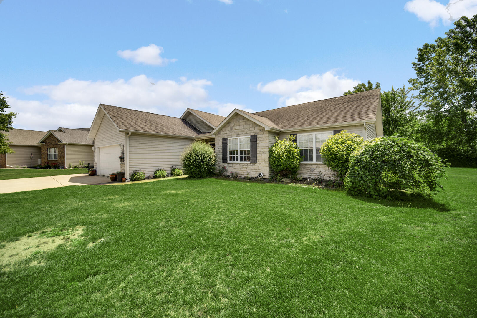 1730 Elderberry Circle, DeMotte, IN 46310; Image #3