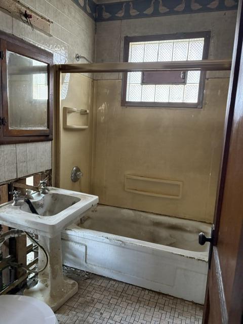 1301 Stanton Avenue, Whiting, IN 46394; Image #9
