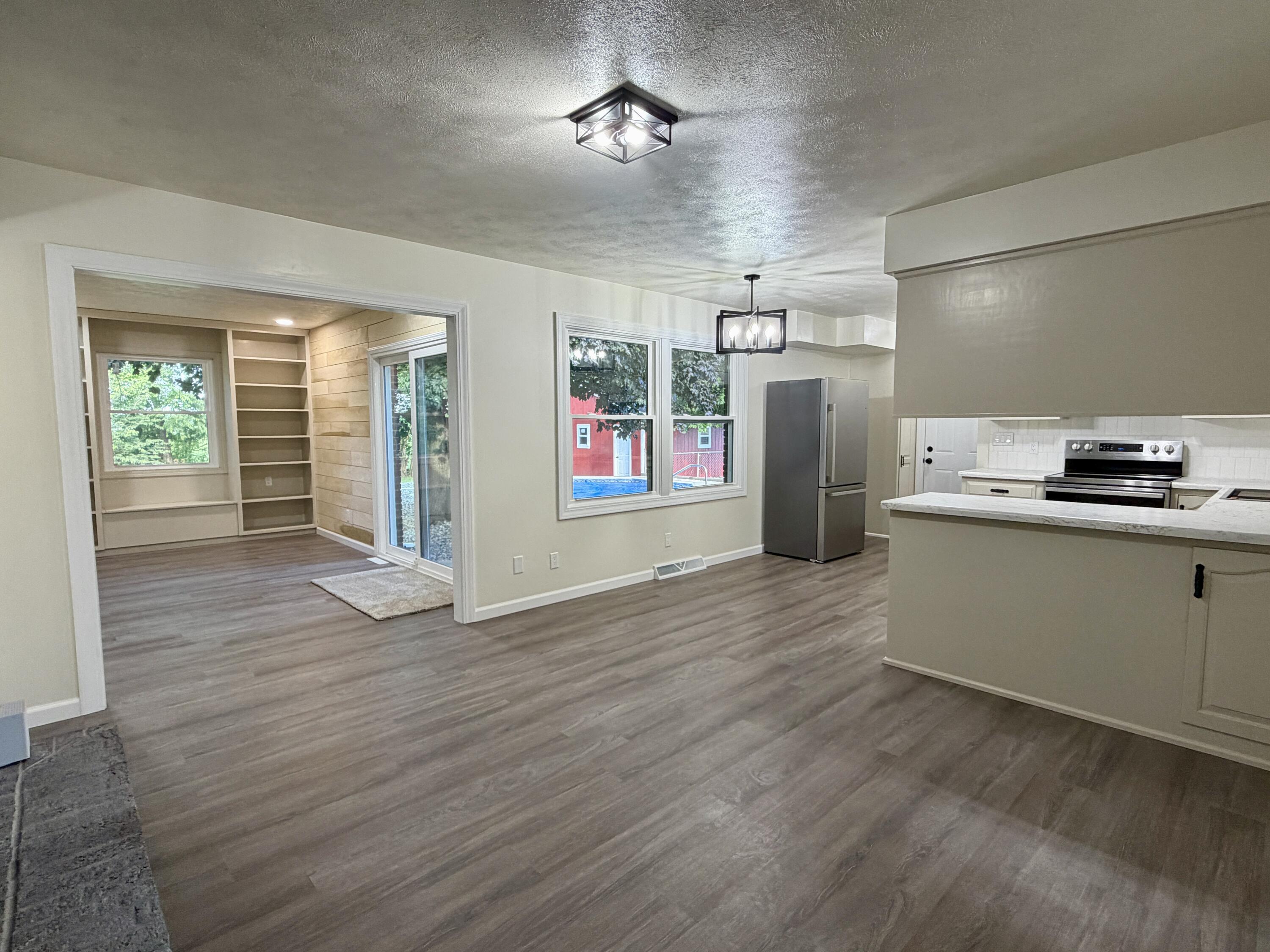 100 S 500 W, La Porte, IN 46350; Image #9