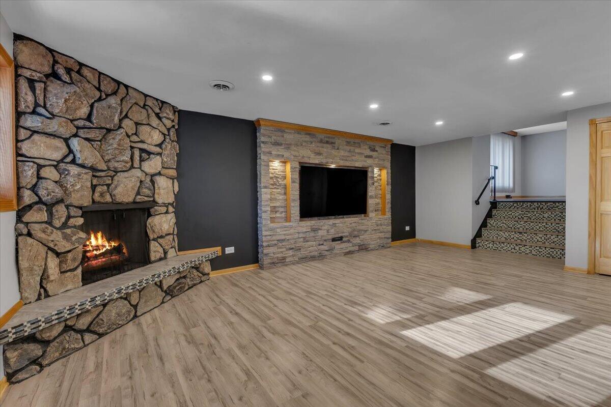 700 Cherry Hill Road, Dyer, IN 46311; Image #19