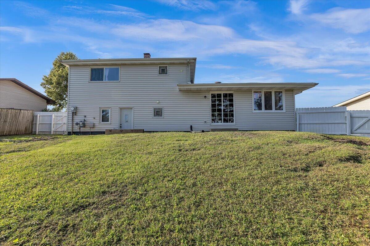 700 Cherry Hill Road, Dyer, IN 46311; Image #23