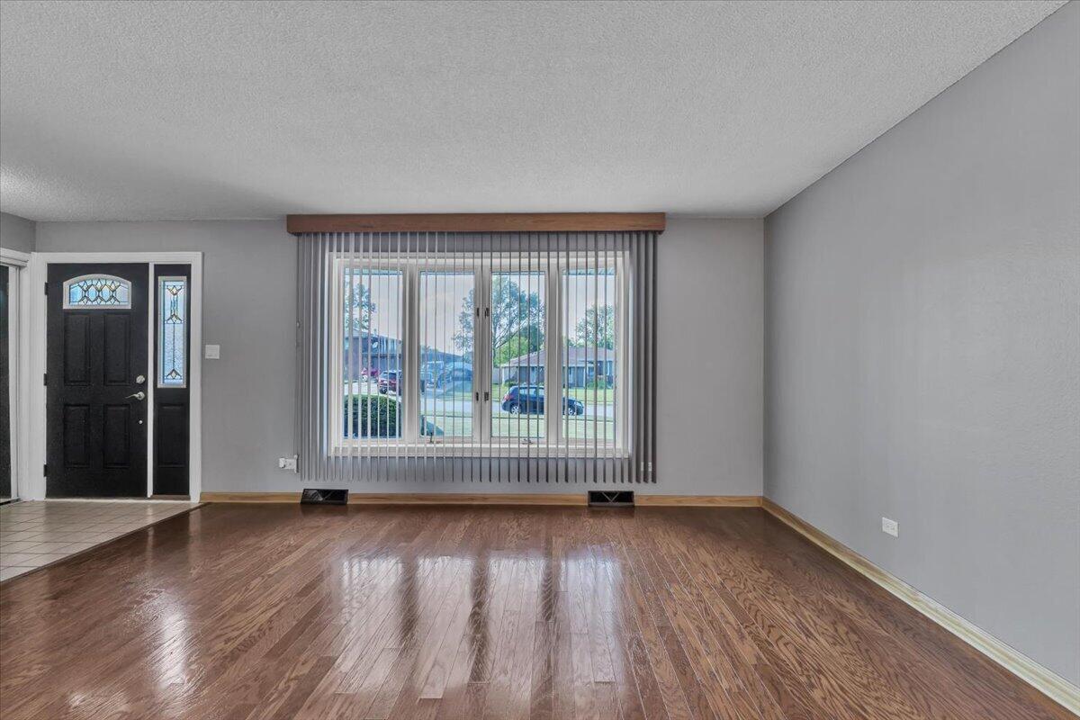 700 Cherry Hill Road, Dyer, IN 46311; Image #3