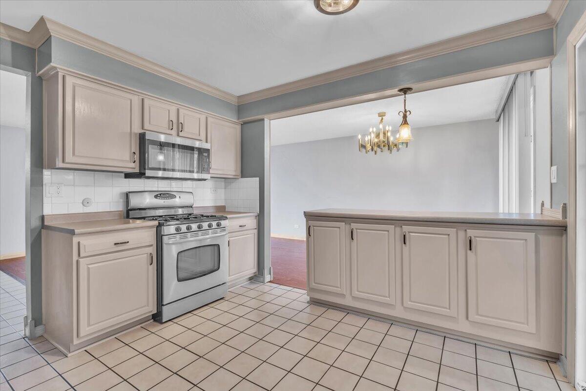 700 Cherry Hill Road, Dyer, IN 46311; Image #7