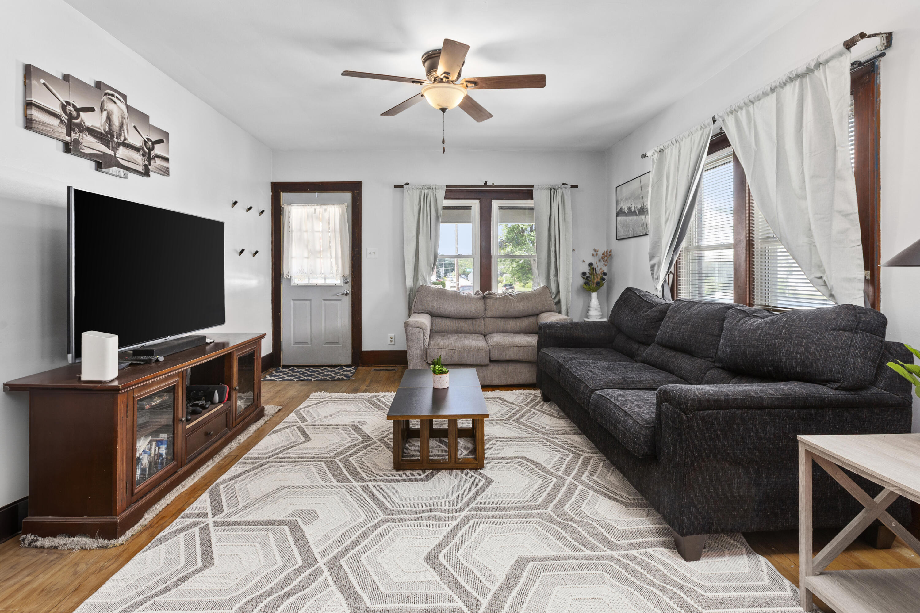 511 Greenwood Avenue, Michigan City, IN 46360; Image #3