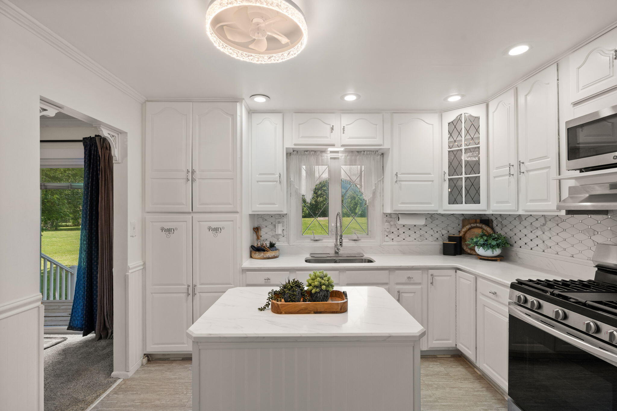 81 E Division Road, Valparaiso, IN 46383; Image #12