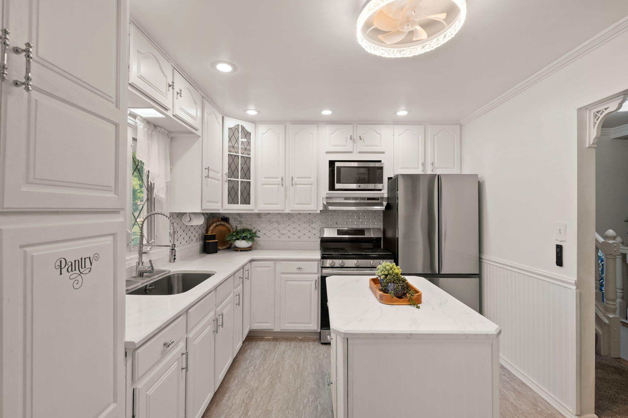 81 E Division Road, Valparaiso, IN 46383; Image #13
