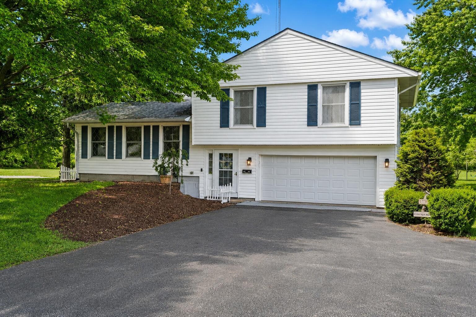 81 E Division Road, Valparaiso, IN 46383; Image #2