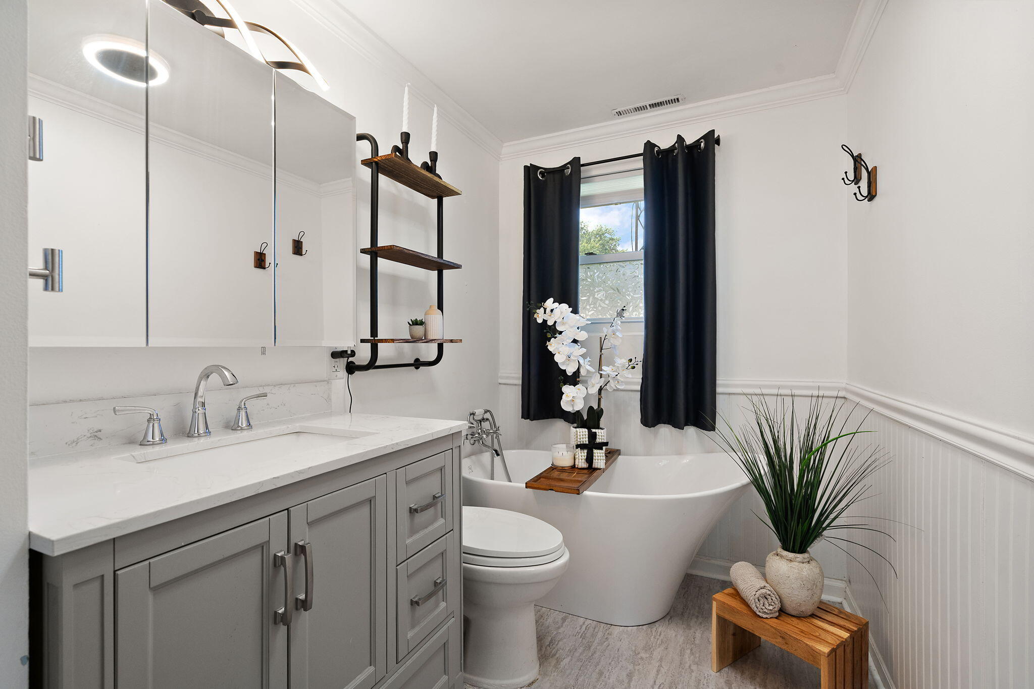 81 E Division Road, Valparaiso, IN 46383; Image #23