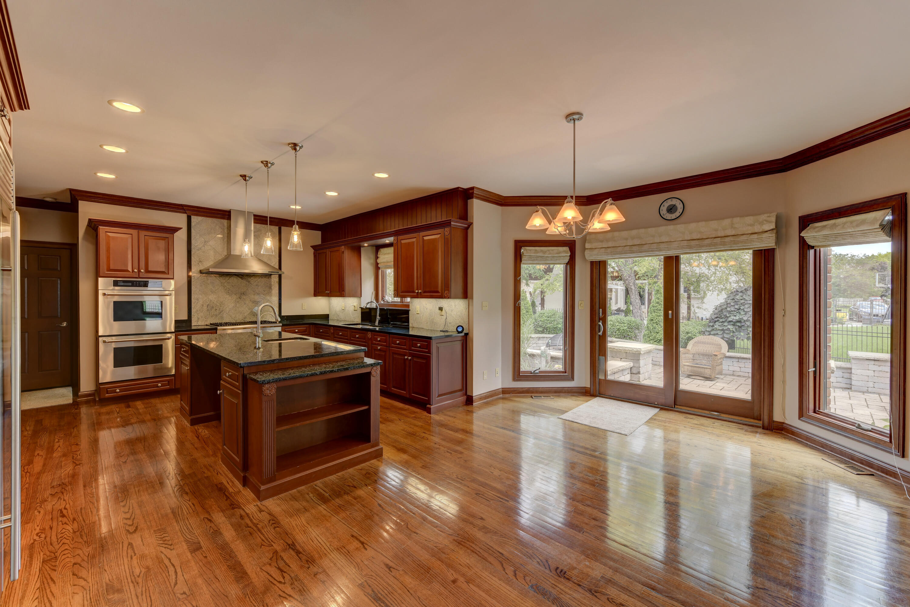 9937 Tanglewood Court, Munster, IN 46321; Image #24