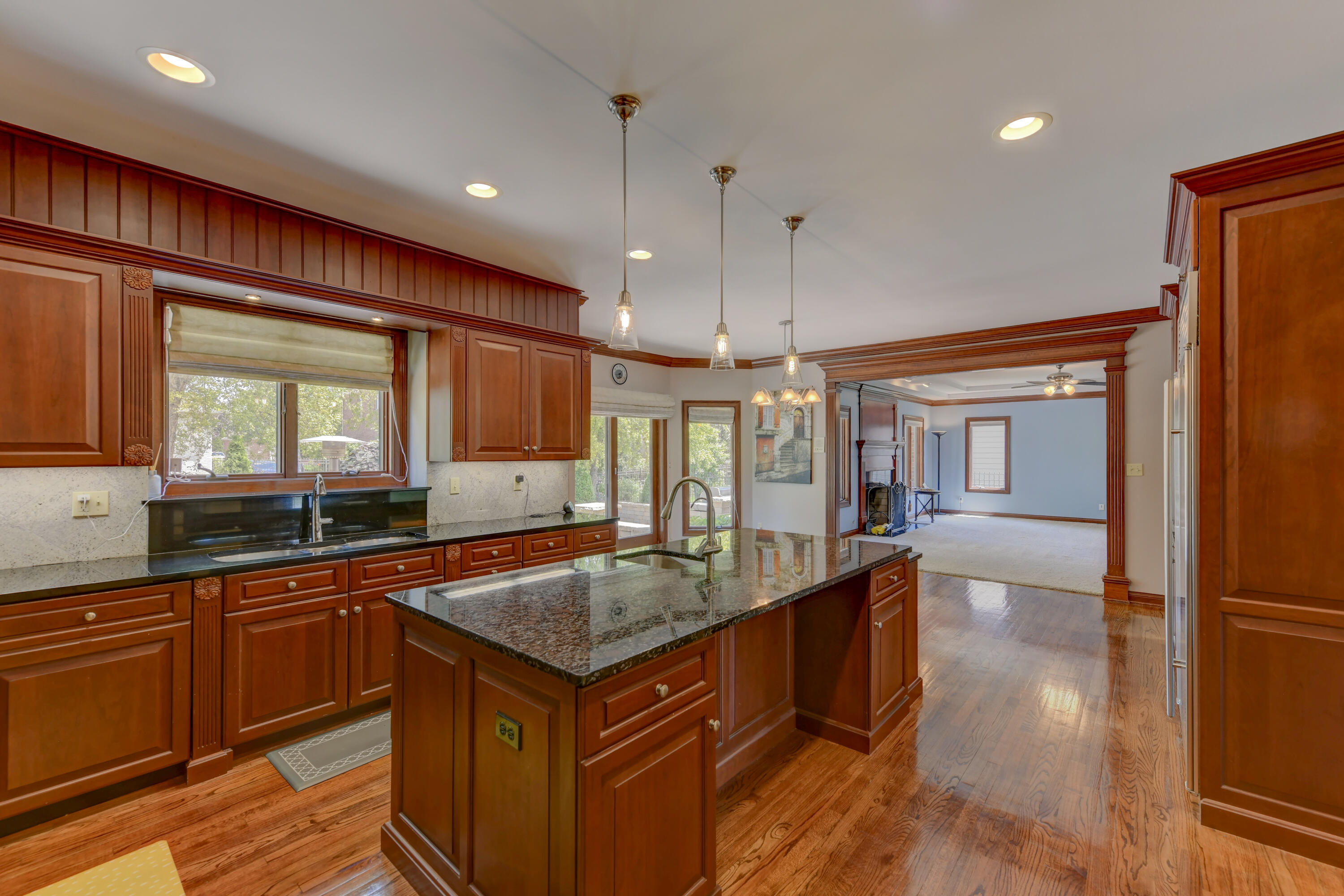 9937 Tanglewood Court, Munster, IN 46321; Image #28