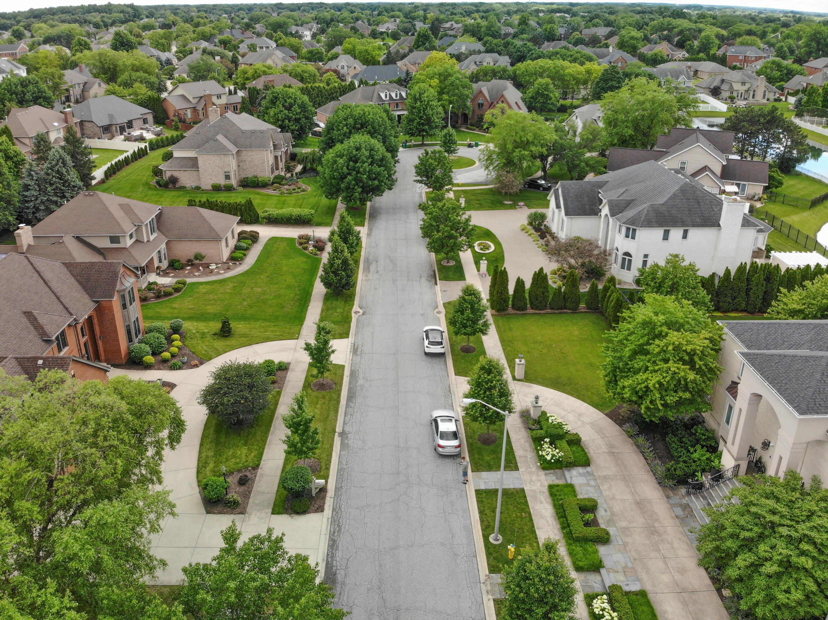 9937 Tanglewood Court, Munster, IN 46321; Image #59