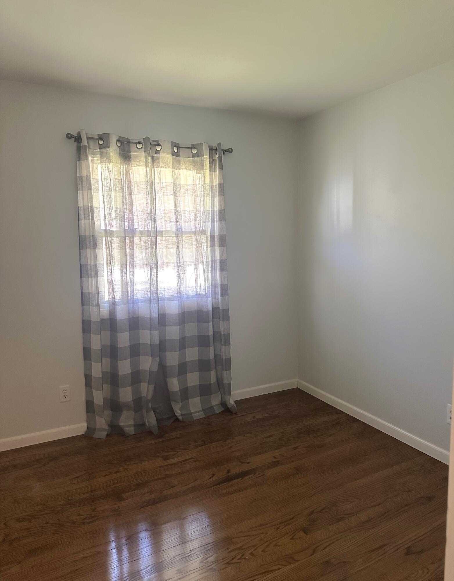 1243 N Lafayette Court, Griffith, IN 46319; Image #10