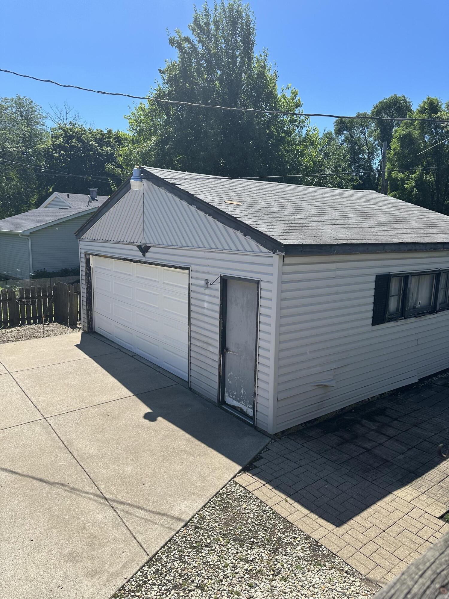 1243 N Lafayette Court, Griffith, IN 46319; Image #17