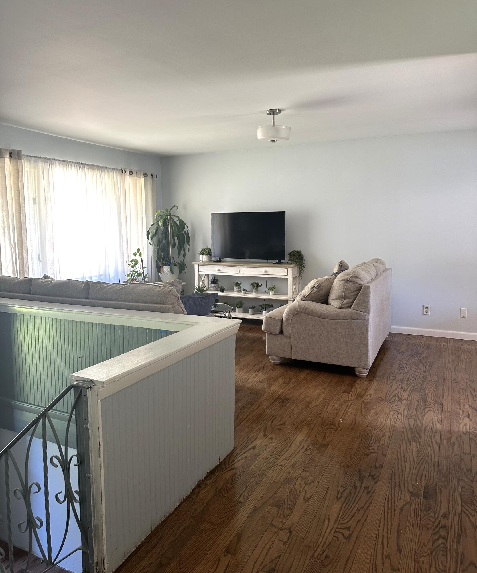 1243 N Lafayette Court, Griffith, IN 46319; Image #3