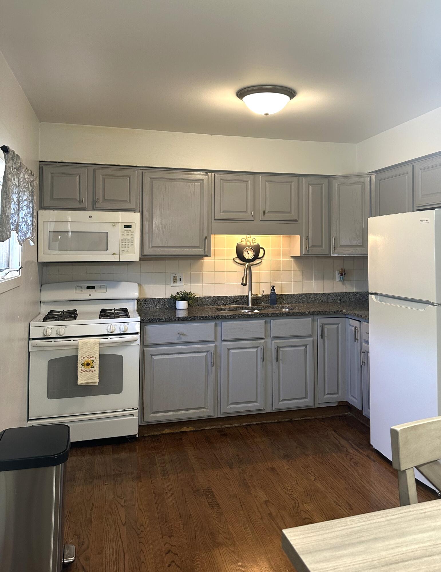 1243 N Lafayette Court, Griffith, IN 46319; Image #8