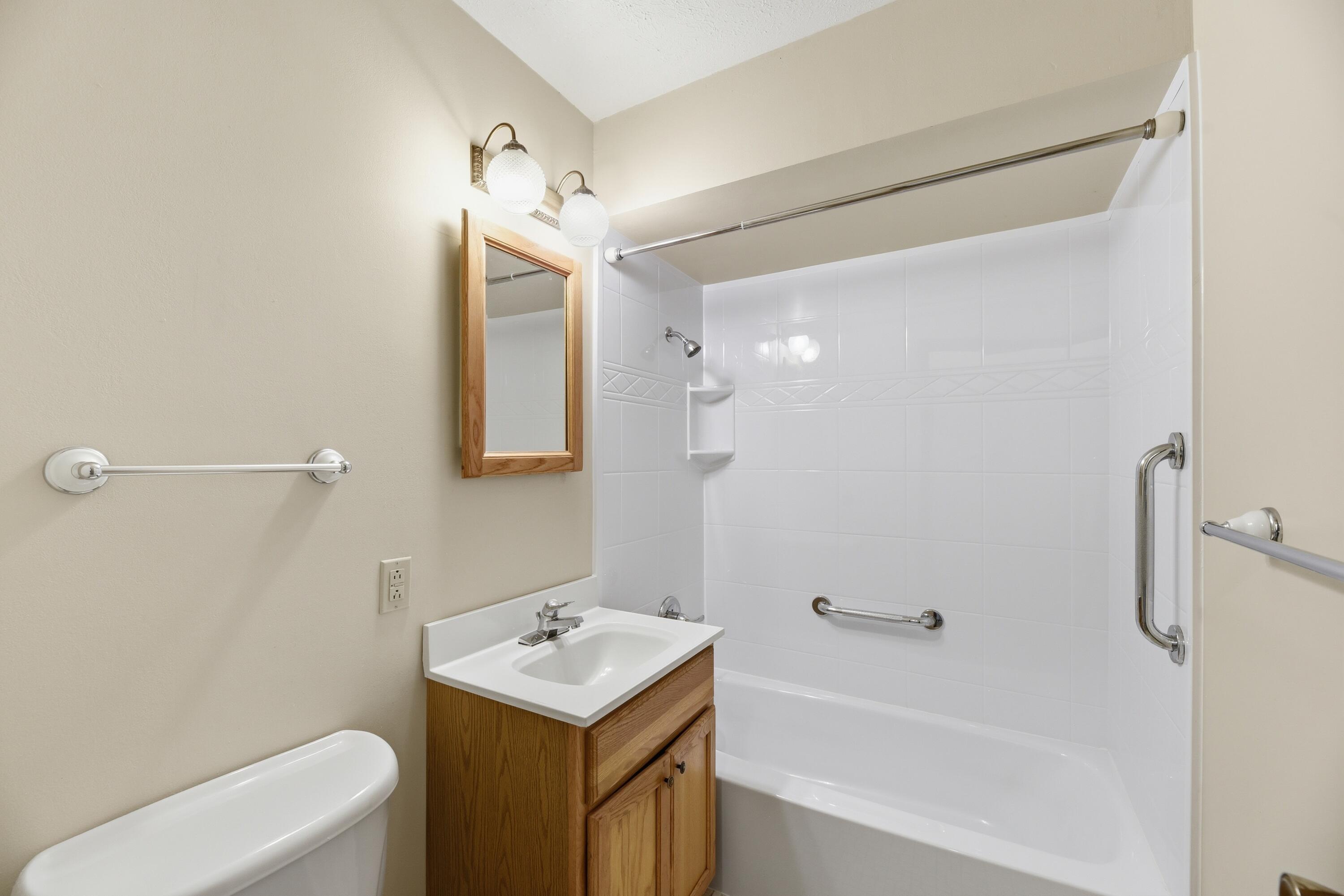 6266 N 900 E, New Carlisle, IN 46552; Image #12