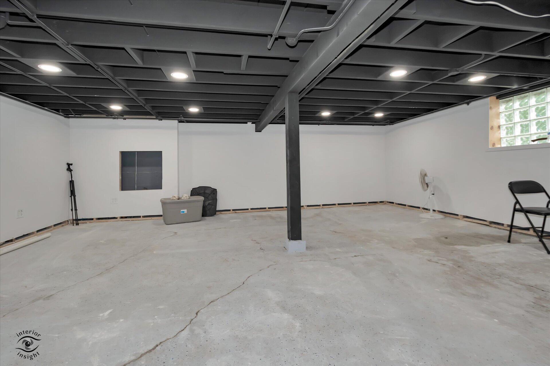 2729 New York Avenue, Whiting, IN 46394; Image #20