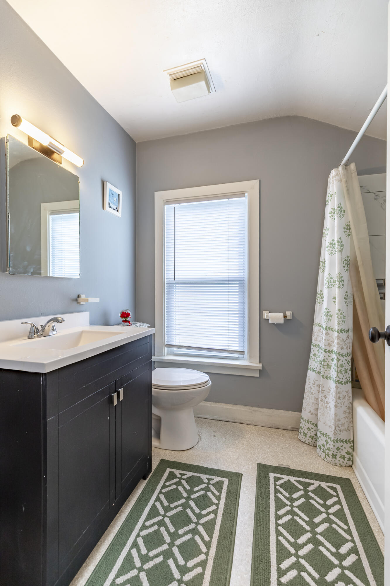 7237 Jefferson Avenue, Hammond, IN 46324; Image #27