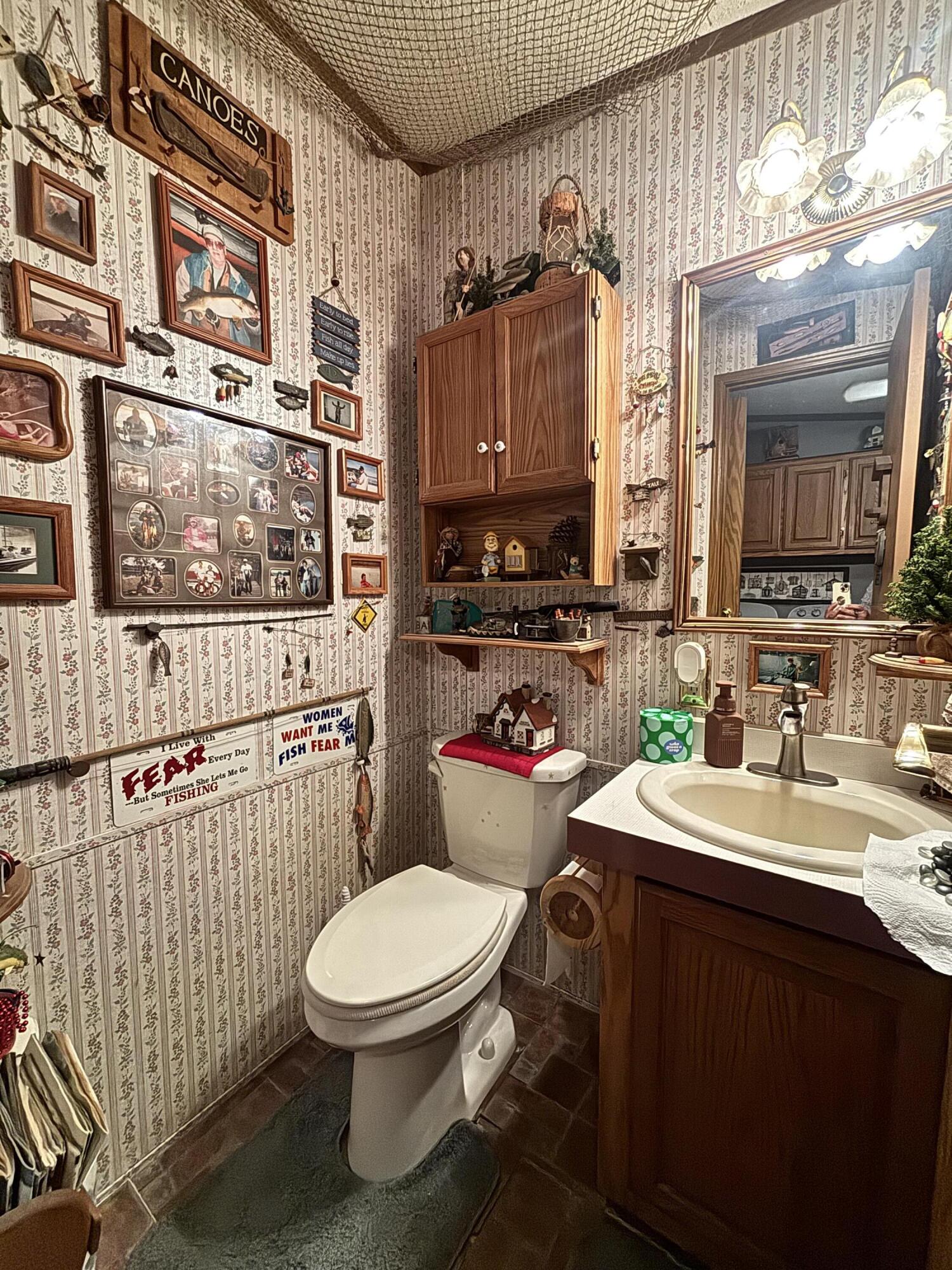 922 W 250 N, Morocco, IN 47963; Image #26